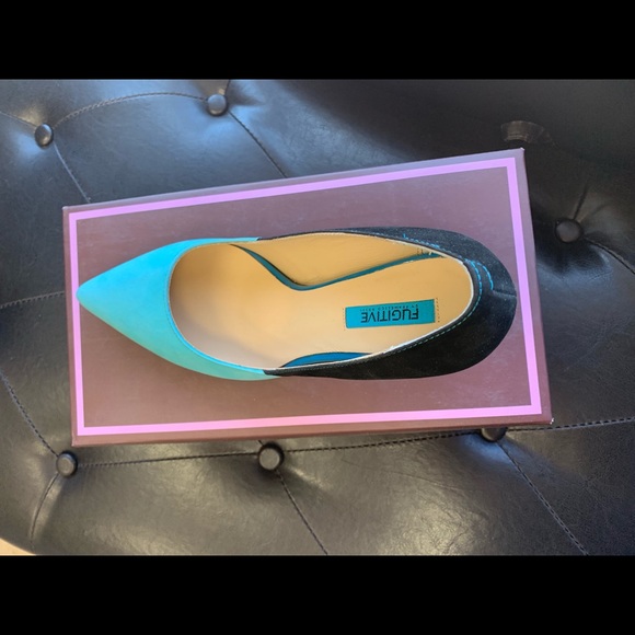 Turquoise/Black suede women’s pumps - Picture 3 of 5